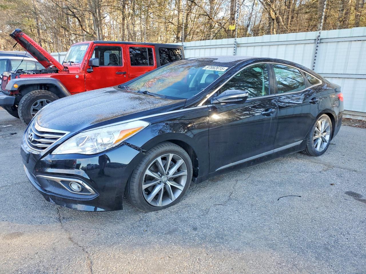2017 HYUNDAI AZERA