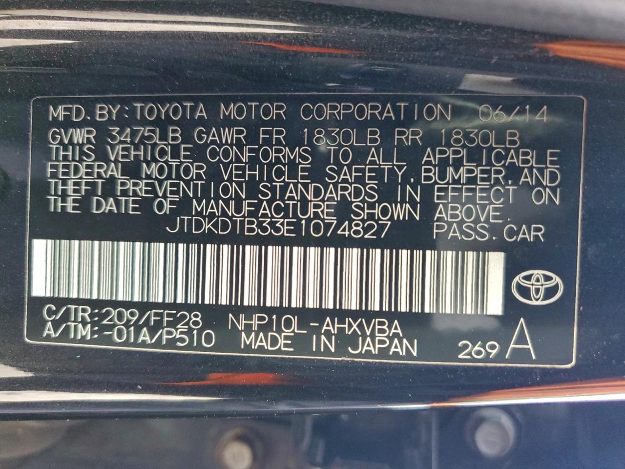 2014 TOYOTA PRIUS C photo 14