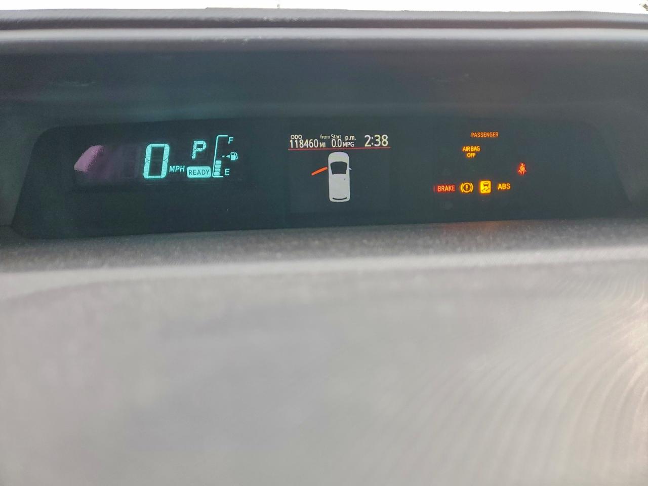 2014 TOYOTA PRIUS C photo 9