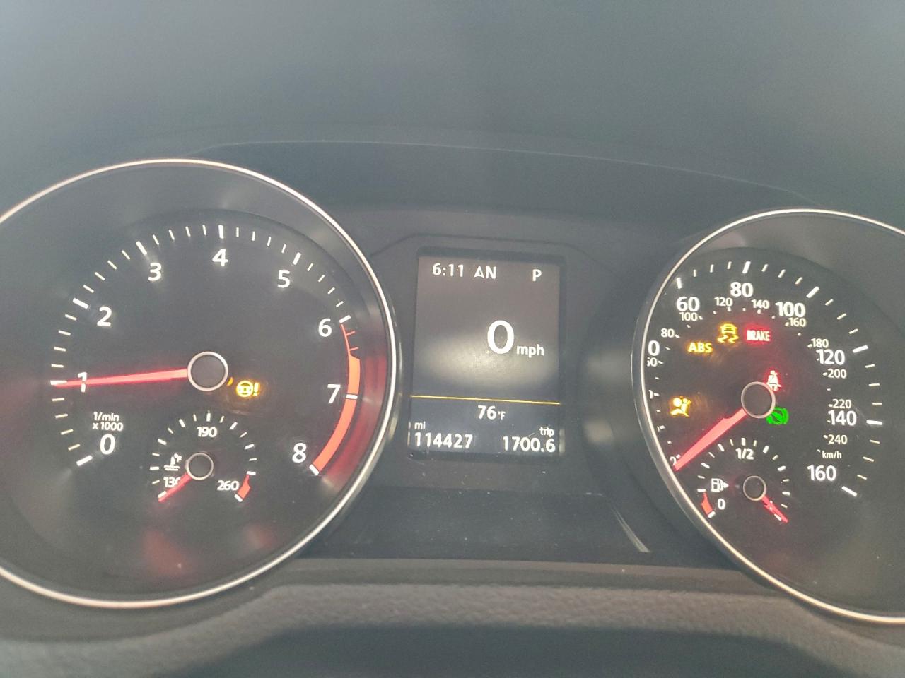 2017 VOLKSWAGEN PASSAT SE photo 9