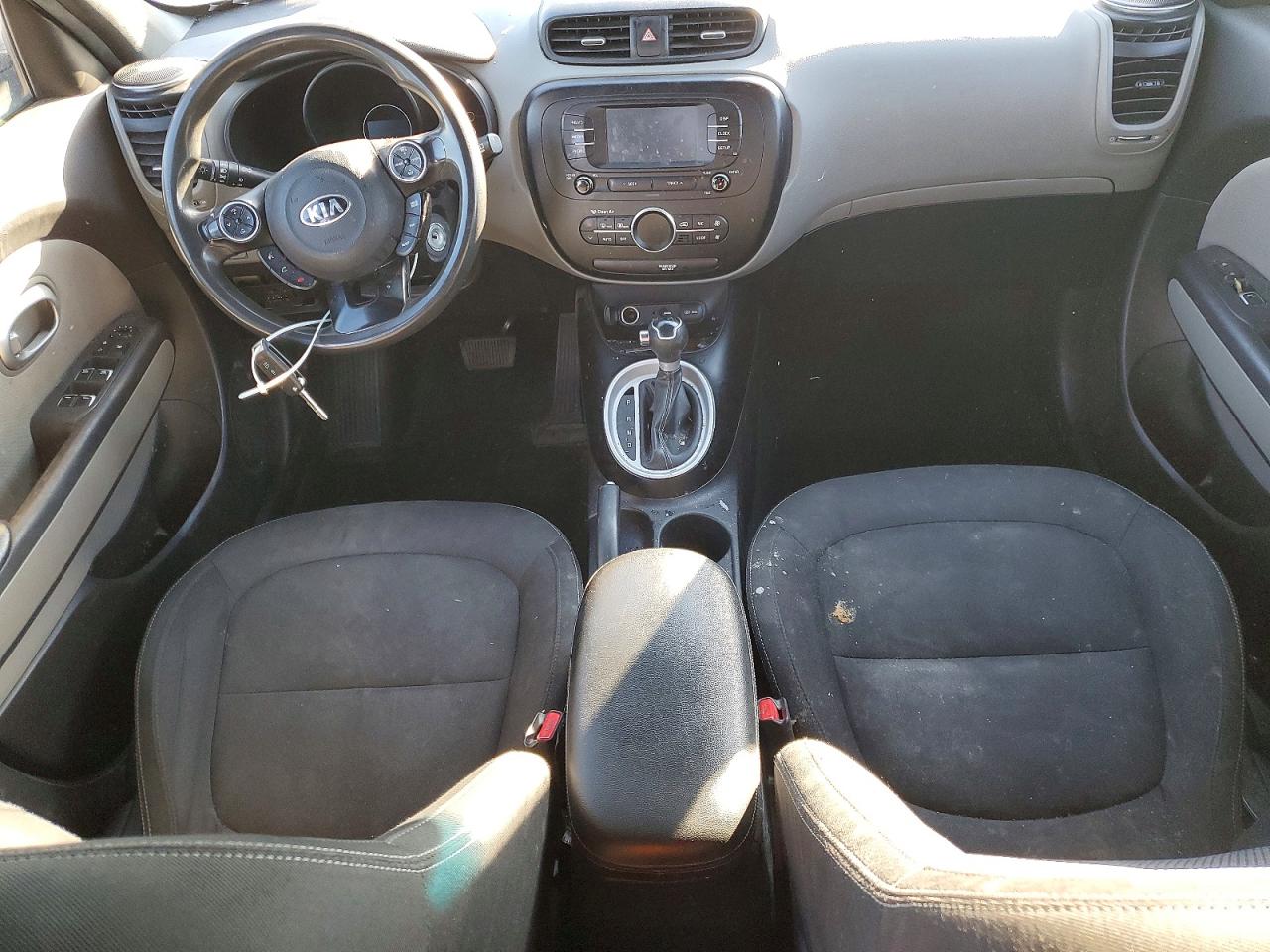 2017 KIA SOUL + photo 8