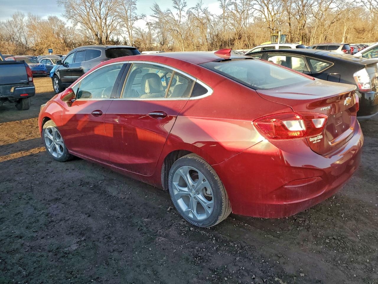 2017 CHEVROLET CRUZE PREMIER photo 2