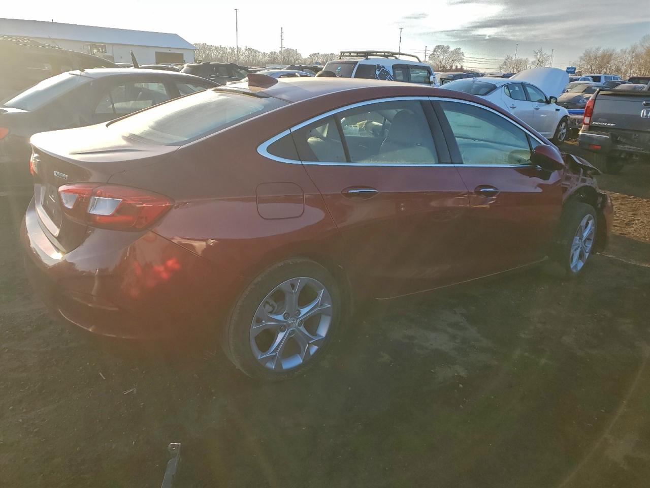 2017 CHEVROLET CRUZE PREMIER photo 3