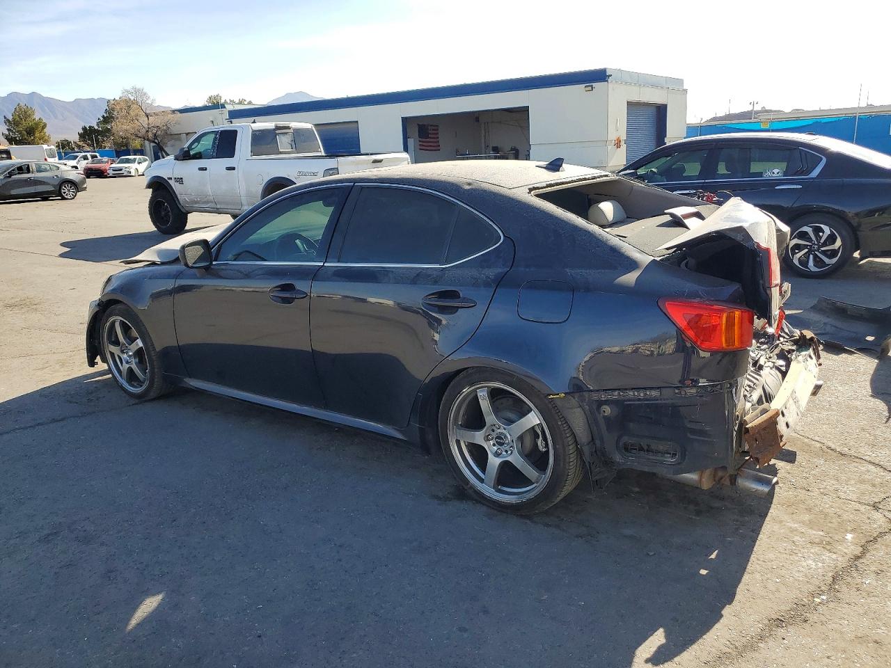 2009 LEXUS IS 250 photo 2