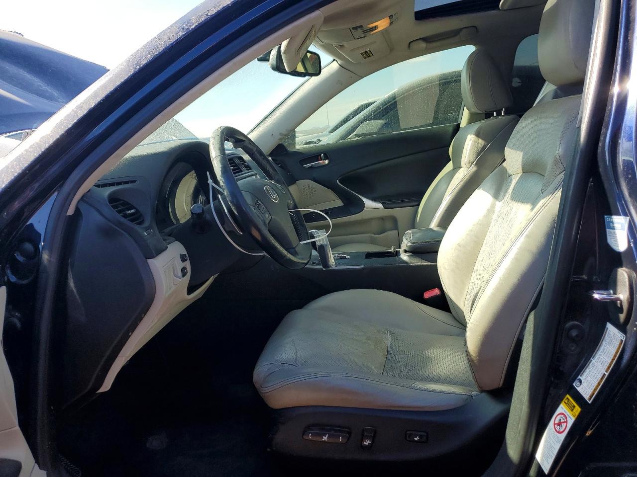 2009 LEXUS IS 250 photo 7