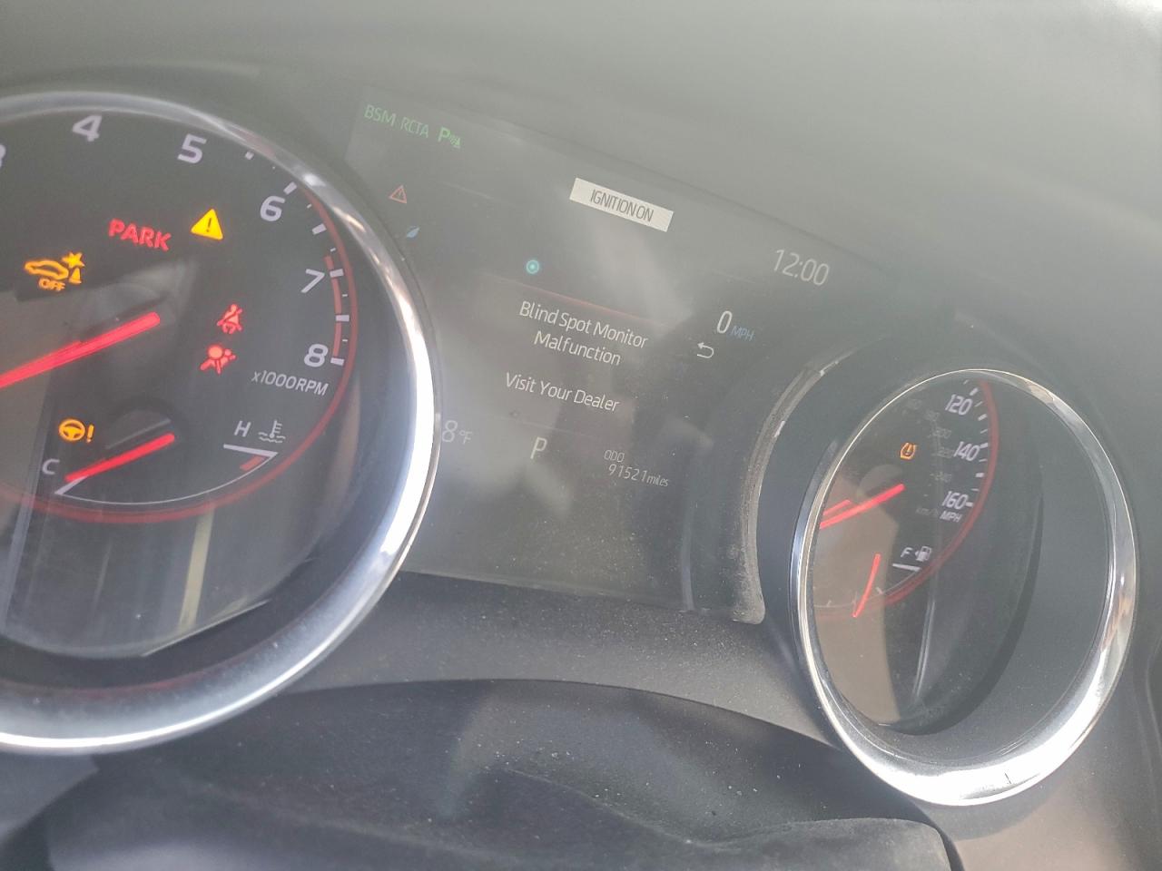2019 TOYOTA CAMRY XSE photo 9