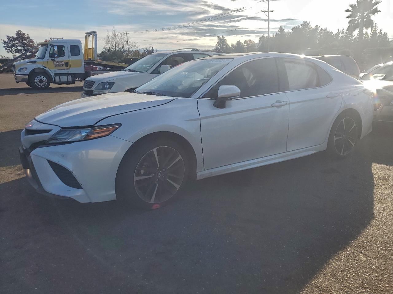 2019 TOYOTA CAMRY