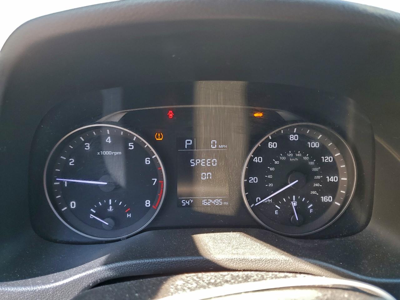 2017 HYUNDAI ELANTRA SE photo 9