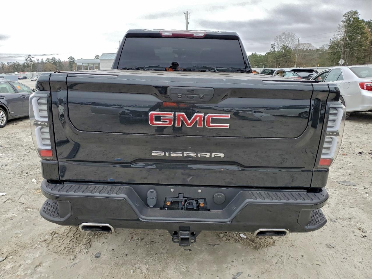 2019 GMC SIERRA K1500 AT4 photo 6