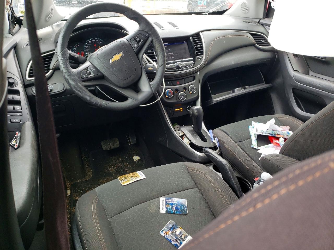 2022 CHEVROLET TRAX LS photo 22