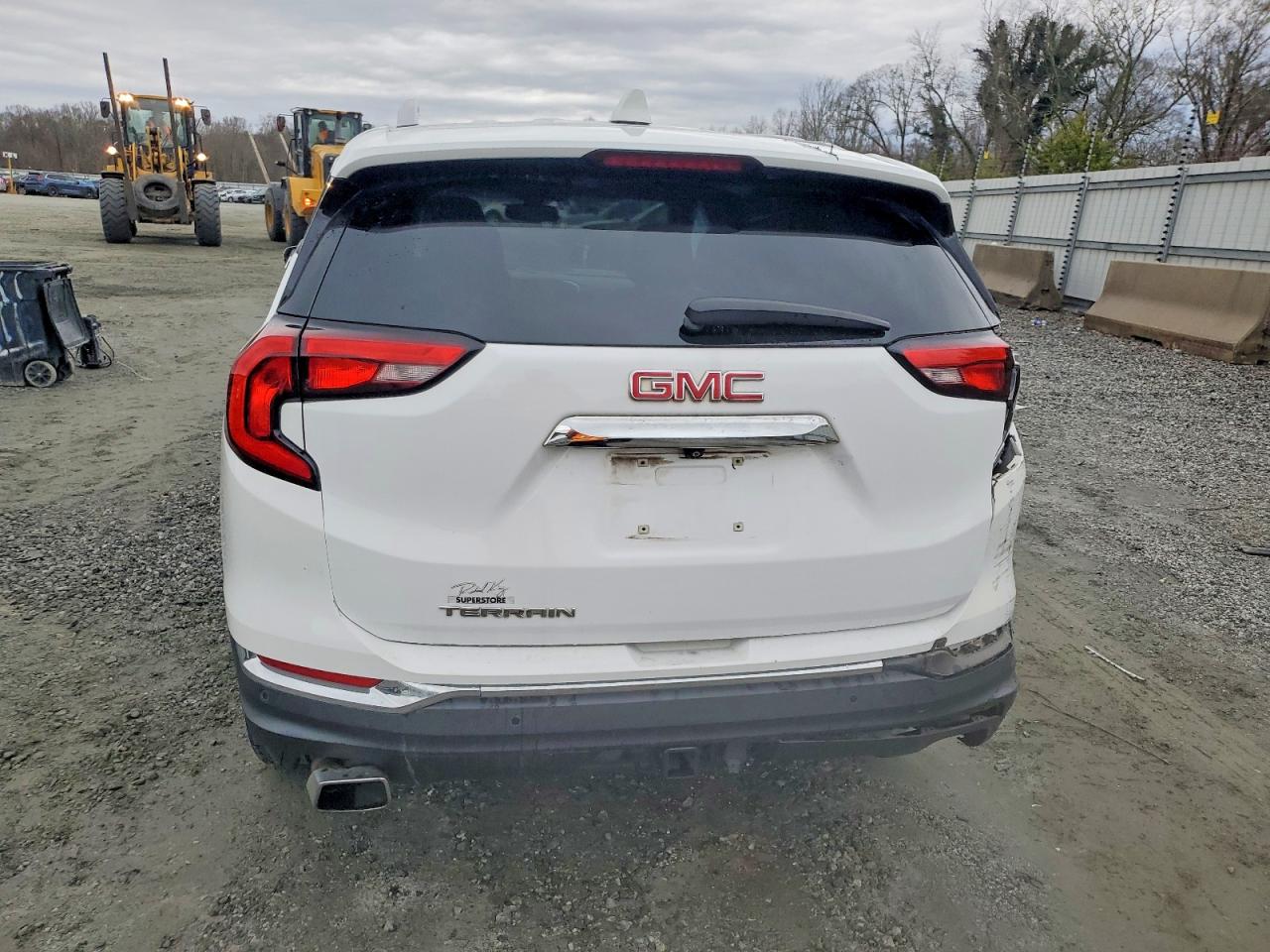 2019 GMC TERRAIN SLT photo 11