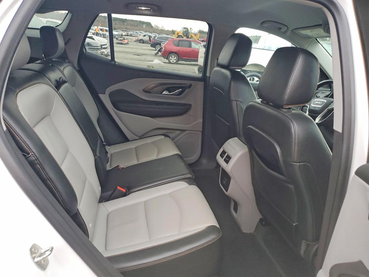 2019 GMC TERRAIN SLT photo 19
