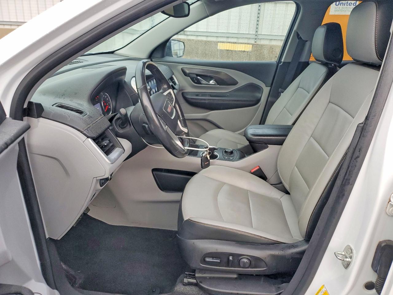 2019 GMC TERRAIN SLT photo 13