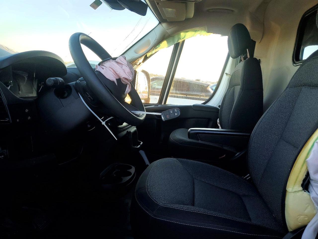 2025 RAM PROMASTER 2500 UTILITY / SERVICE VAN photo 13