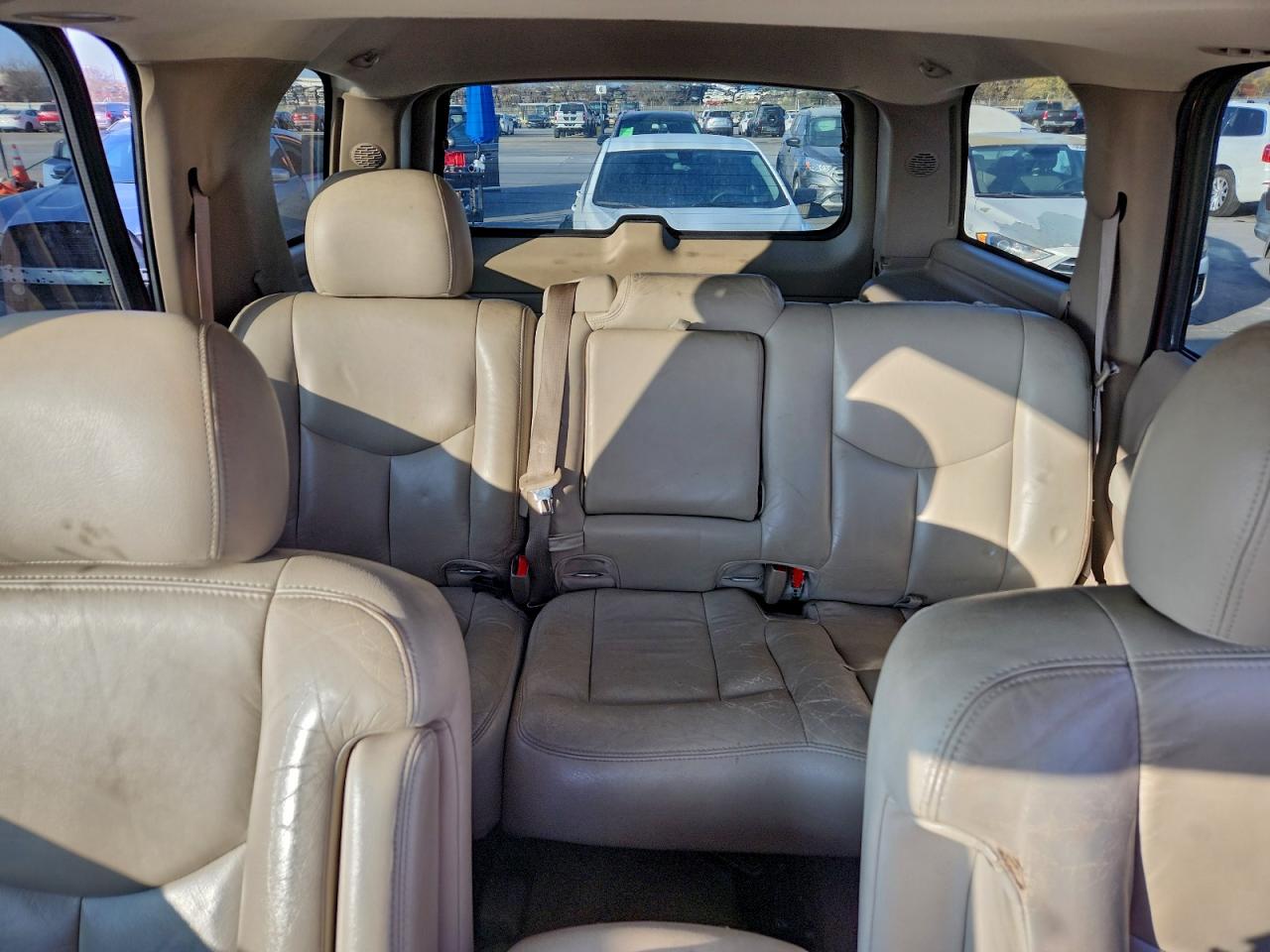 2003 CHEVROLET TAHOE C1500 photo 19
