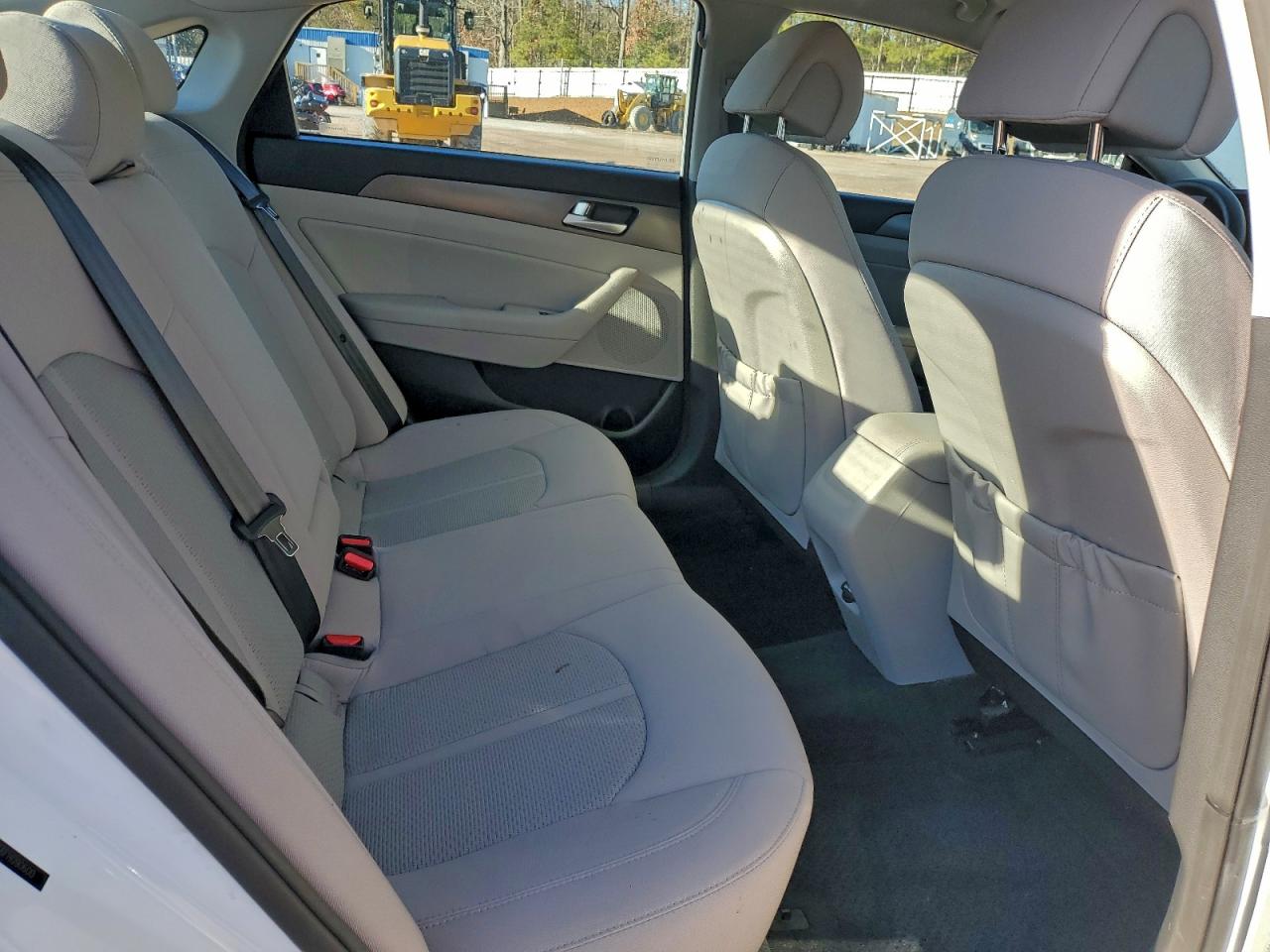 2015 HYUNDAI SONATA SPORT photo 28