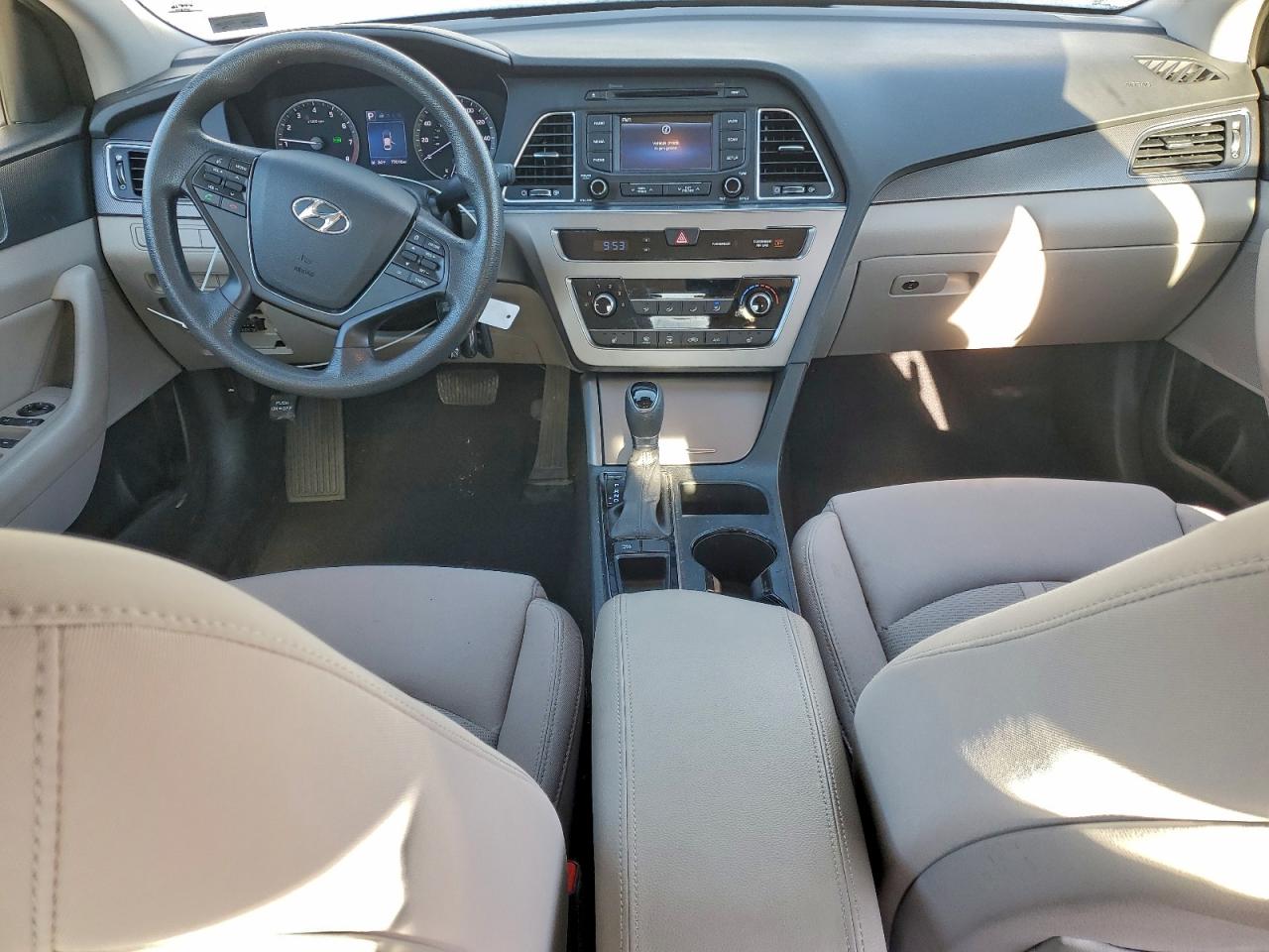 2015 HYUNDAI SONATA SPORT photo 22