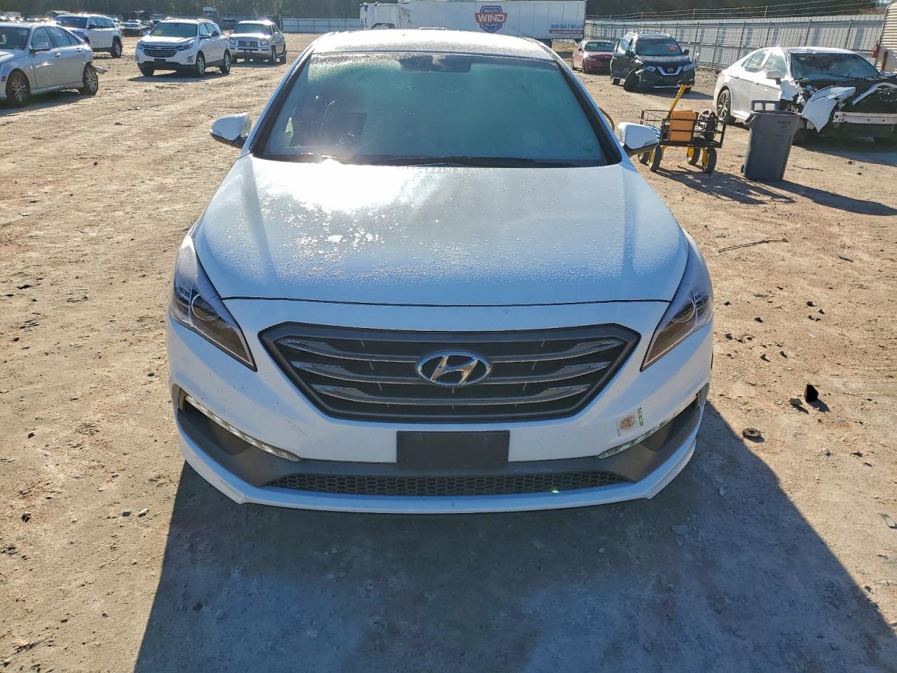 2015 HYUNDAI SONATA SPORT photo 13