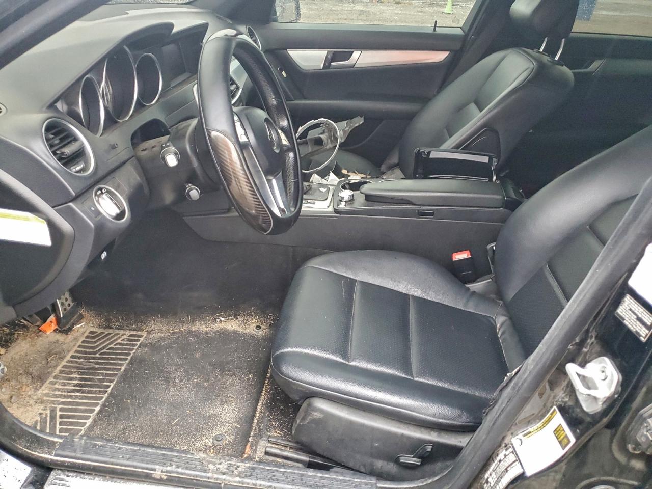 2013 MERCEDES-BENZ C 250 photo 7