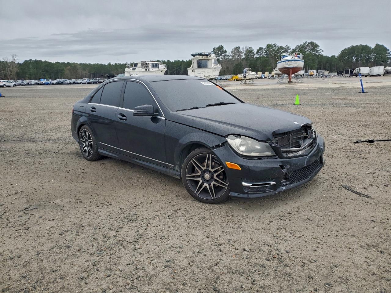 2013 MERCEDES-BENZ C 250 photo 4