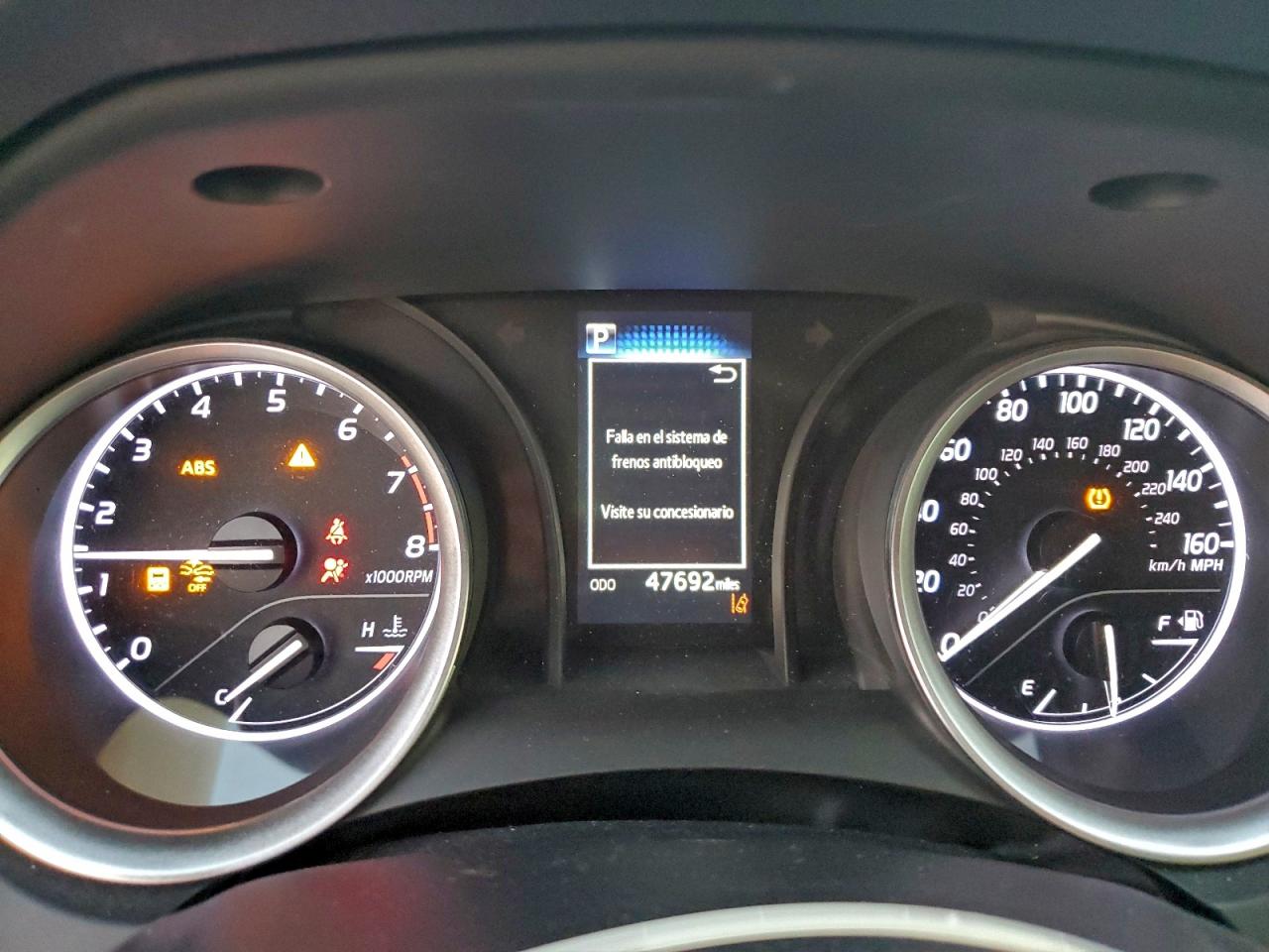 2022 TOYOTA CAMRY LE photo 9