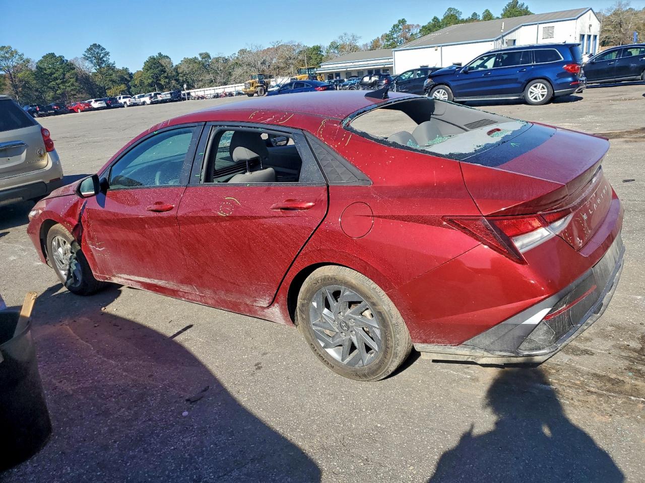 2024 HYUNDAI ELANTRA SEL photo 2