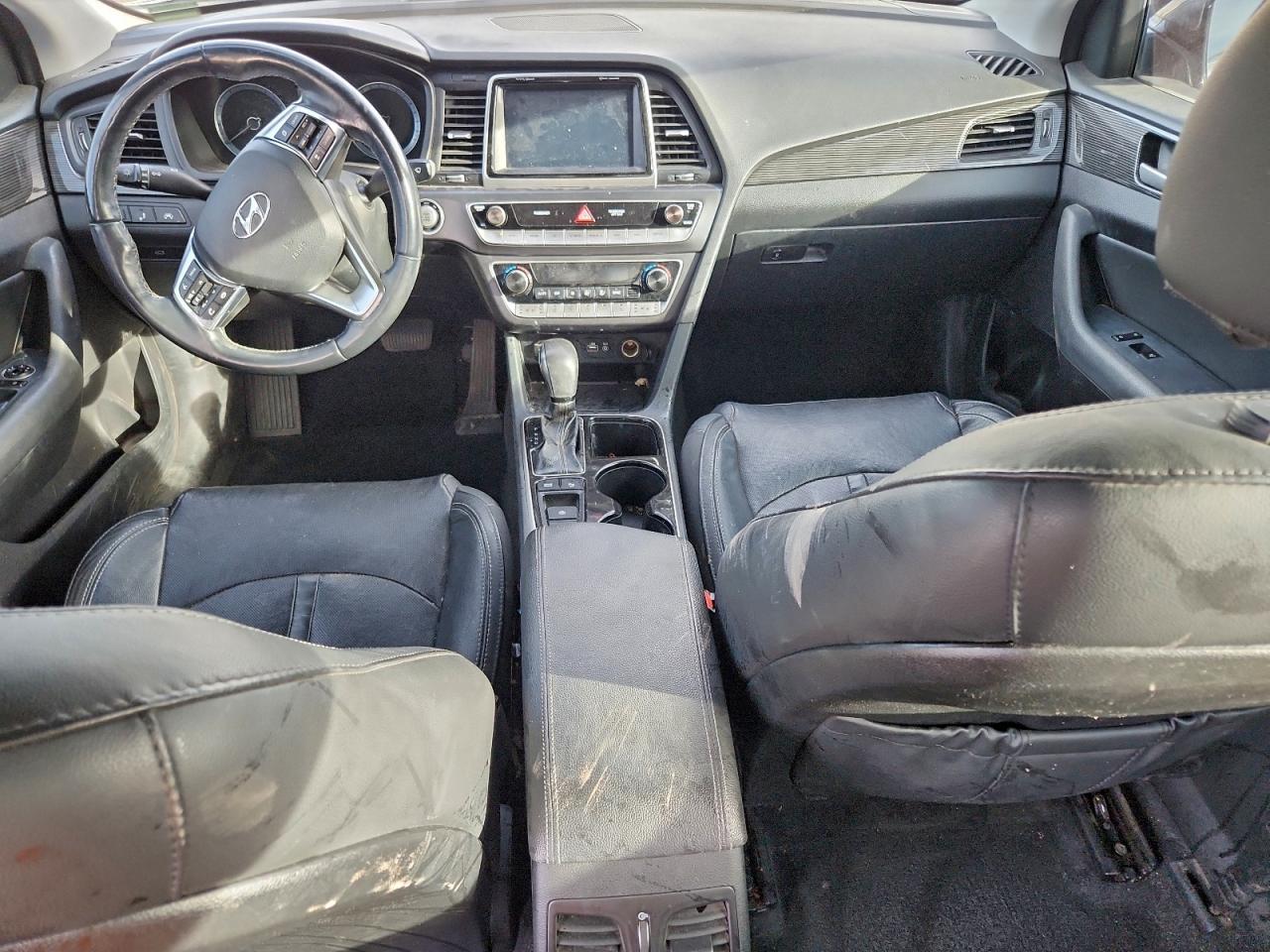 2018 HYUNDAI SONATA SPORT photo 8