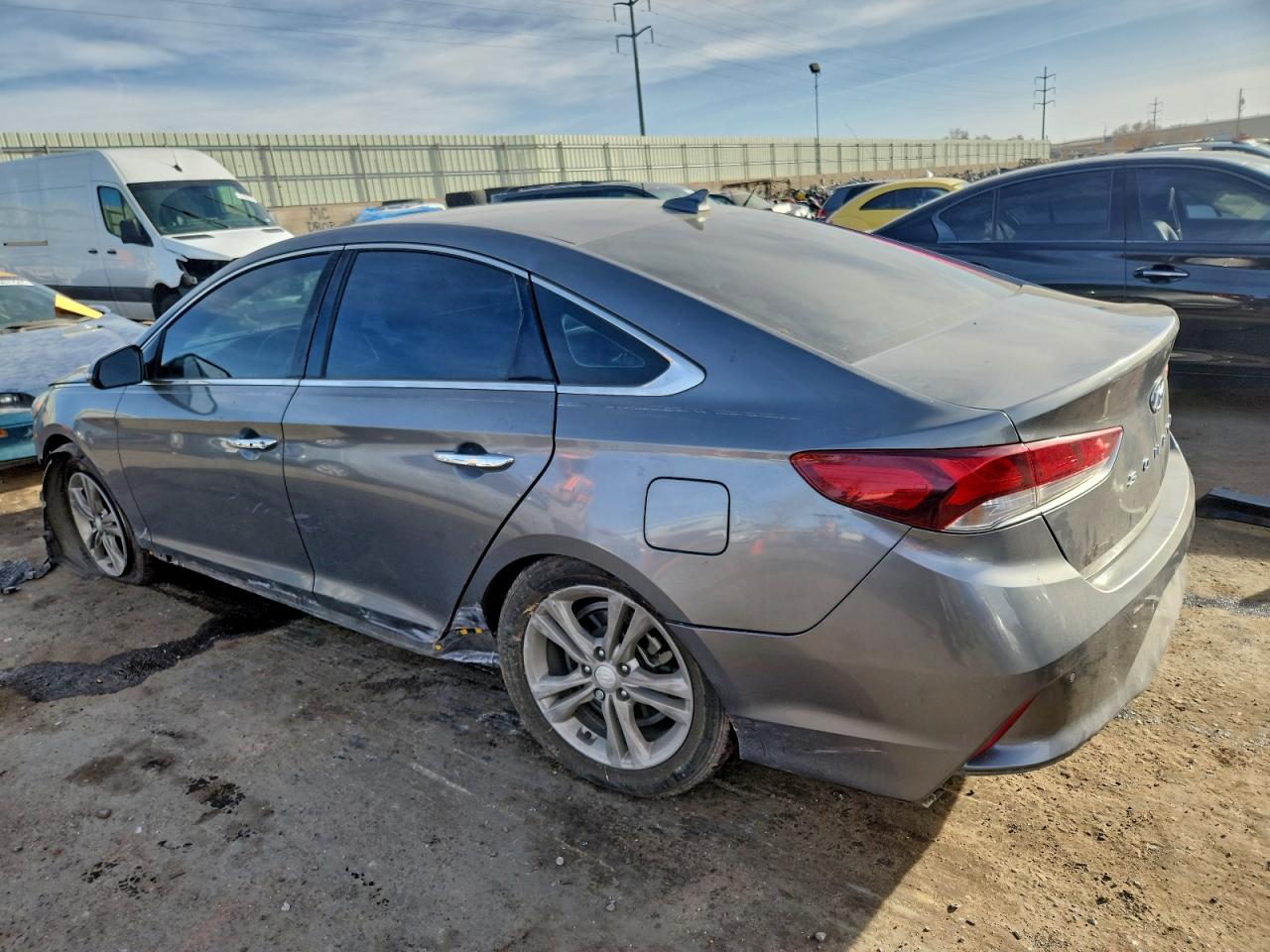 2018 HYUNDAI SONATA SPORT photo 2