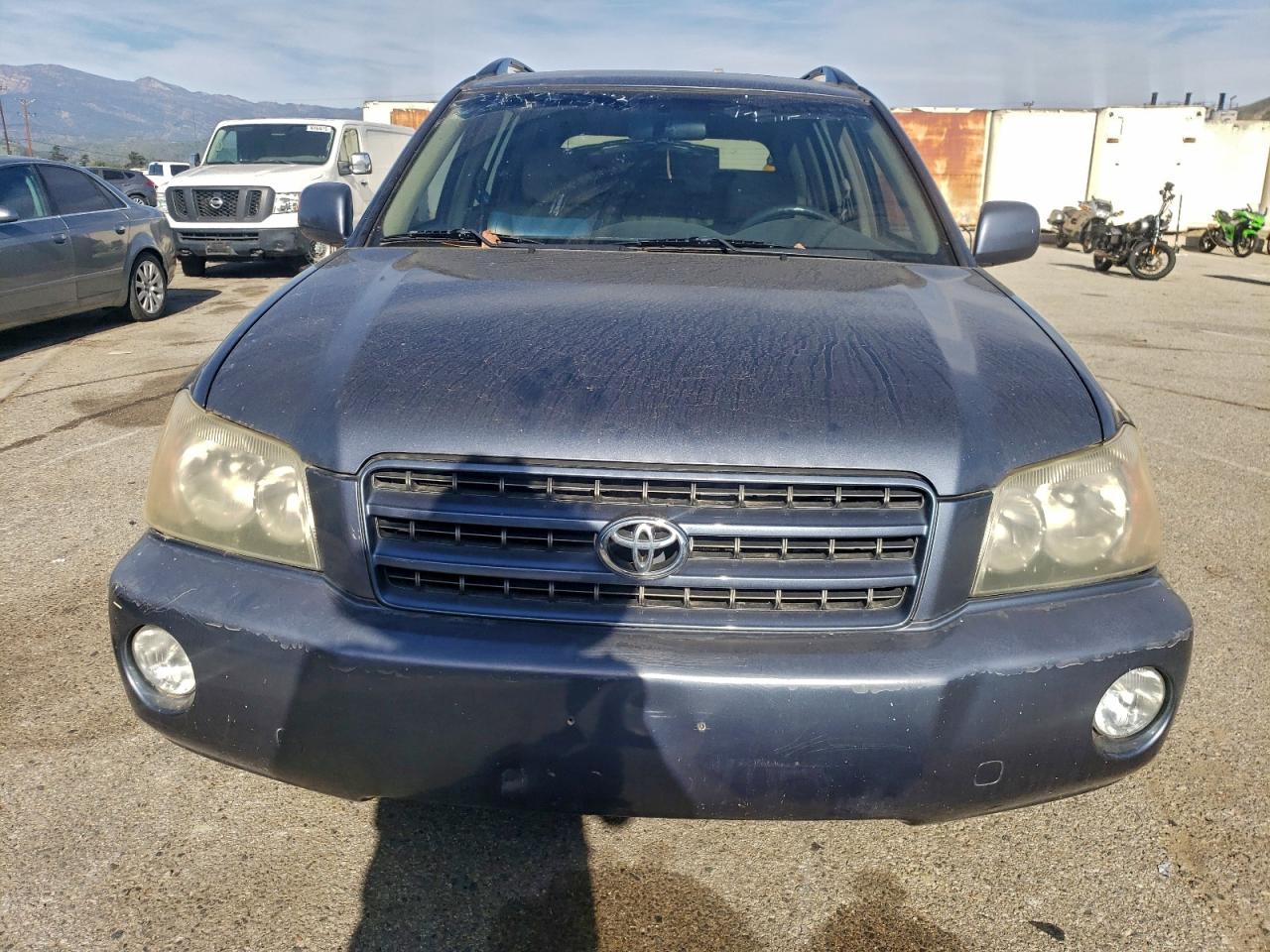 2003 TOYOTA HIGHLANDER LIMITED photo 13