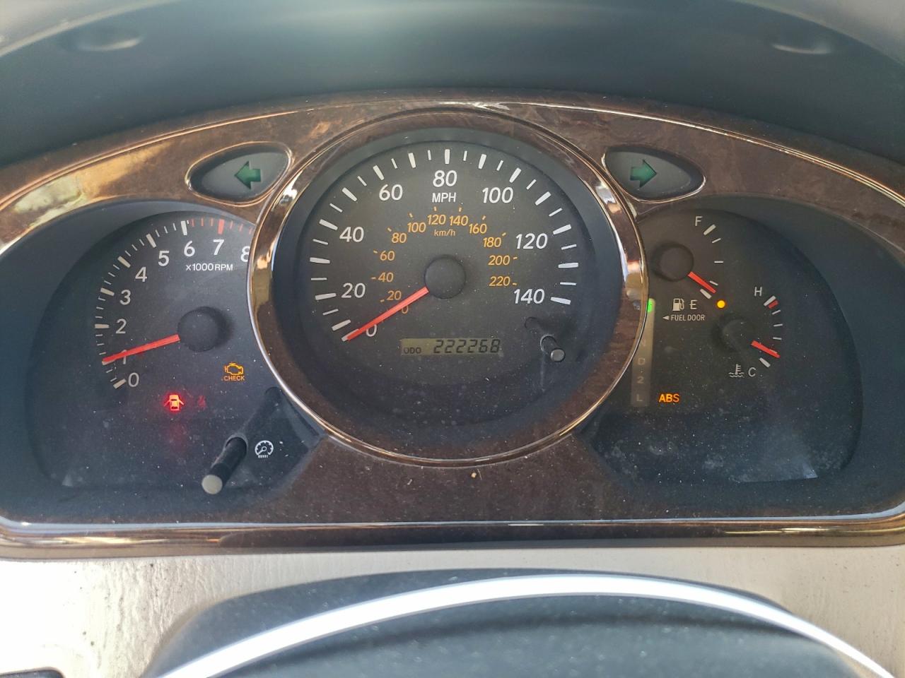 2003 TOYOTA HIGHLANDER LIMITED photo 25