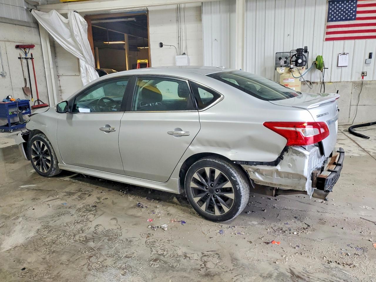 2017 NISSAN SENTRA S photo 4