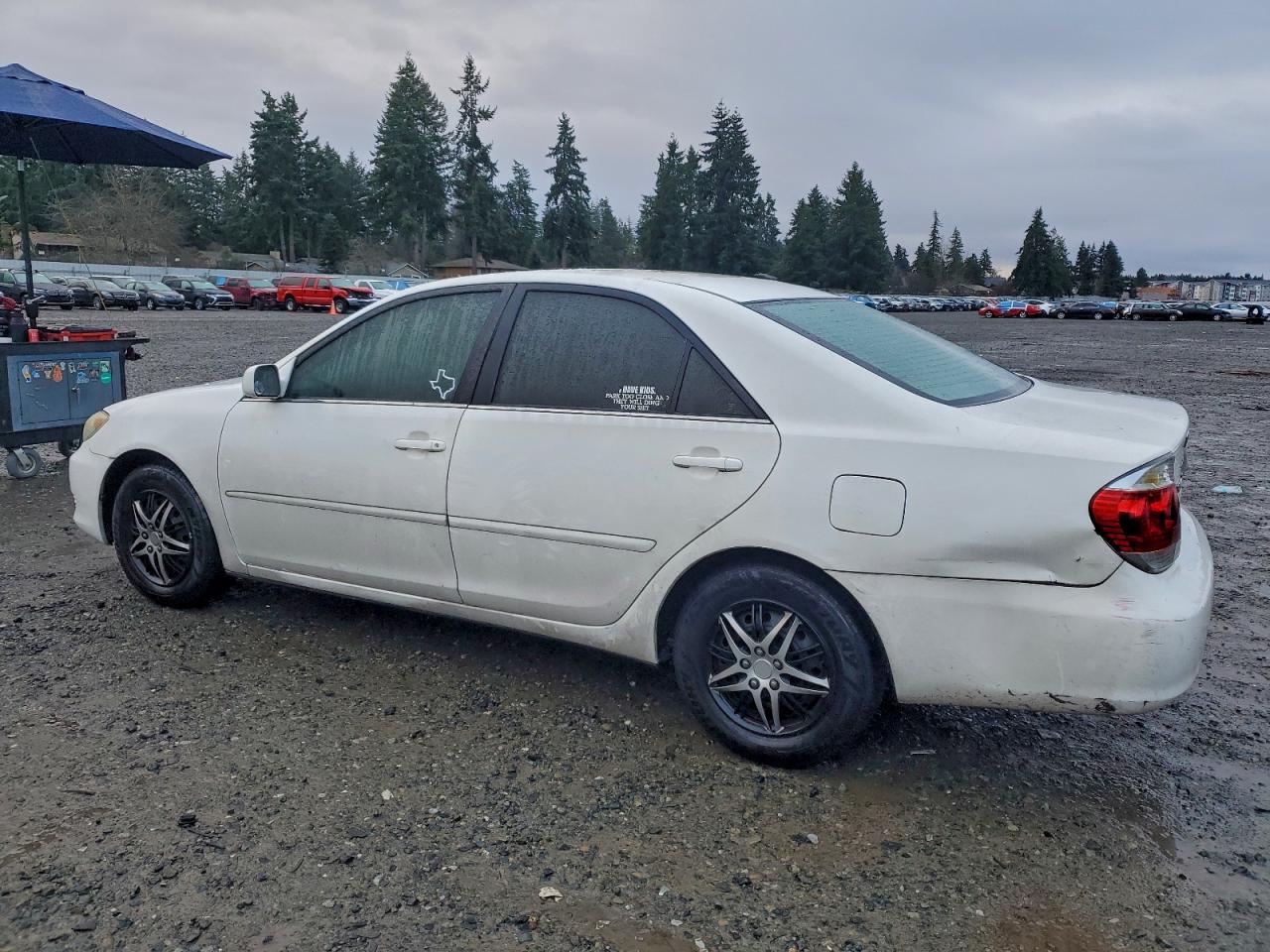 2006 TOYOTA CAMRY LE photo 2