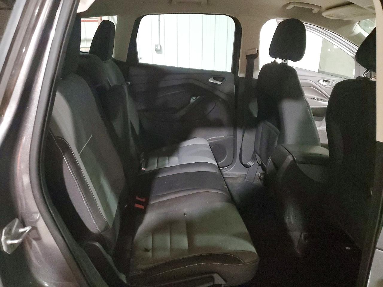 2014 FORD ESCAPE SE photo 21
