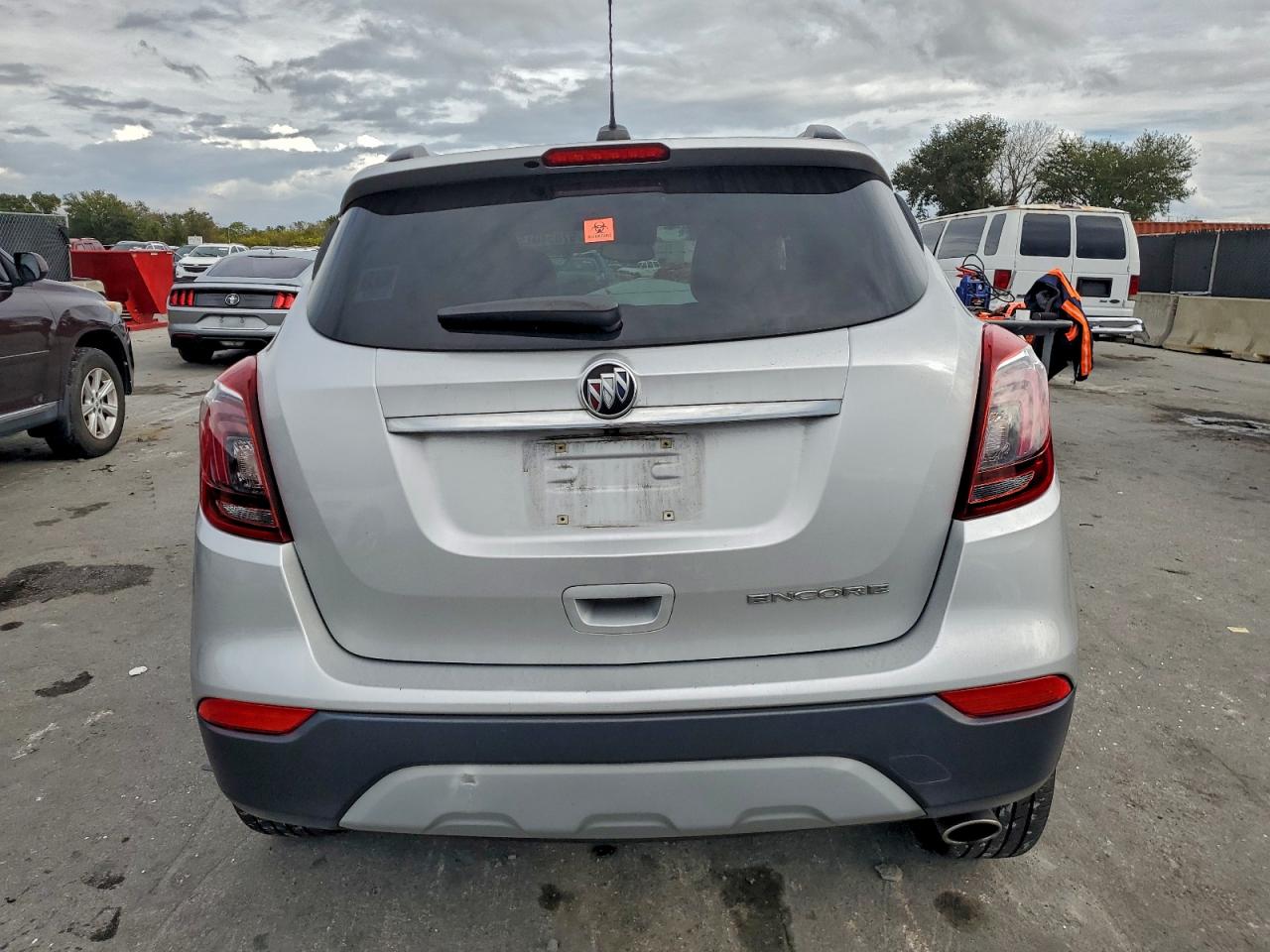 2019 BUICK ENCORE PREFERRED photo 6
