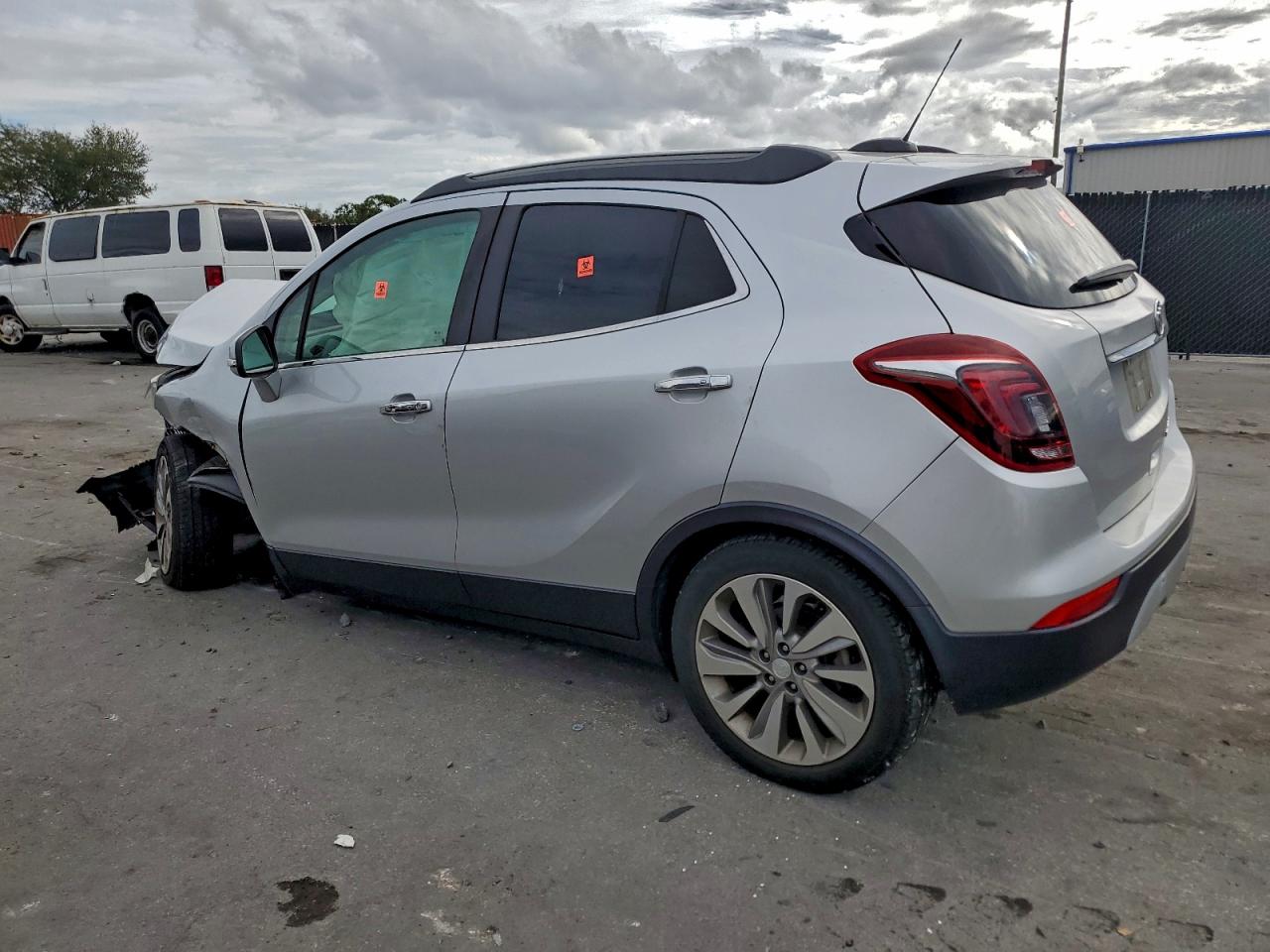 2019 BUICK ENCORE PREFERRED photo 2