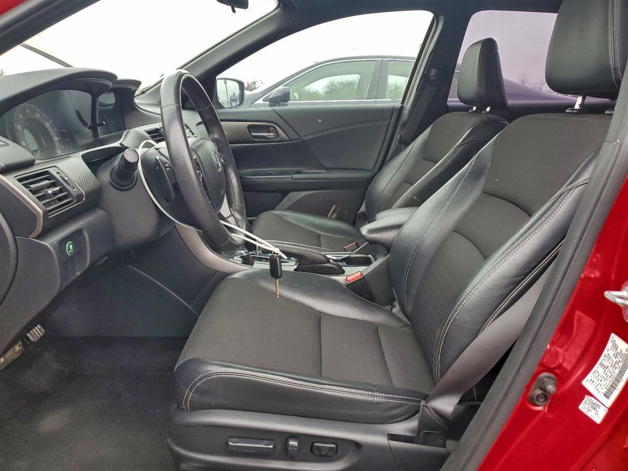 2017 HONDA ACCORD SPORT photo 7
