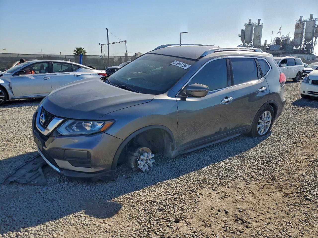 2017 NISSAN ROGUE