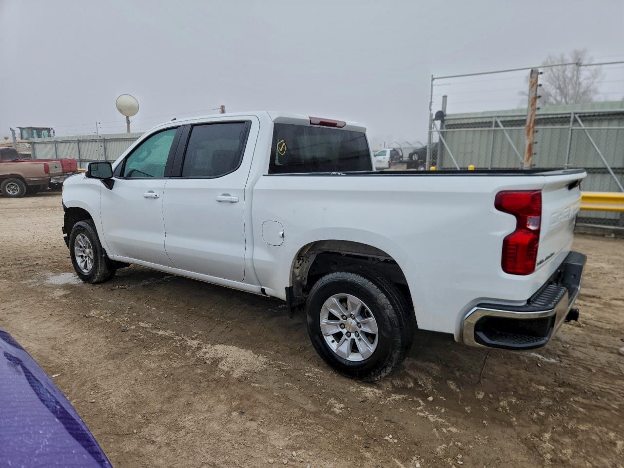 2025 CHEVROLET SILVERADO C1500 LT photo 2
