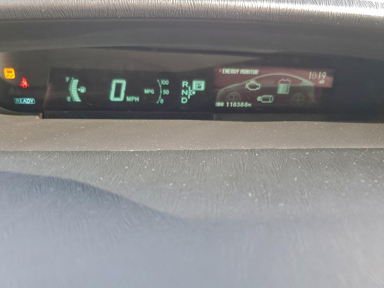 2013 TOYOTA PRIUS photo 9