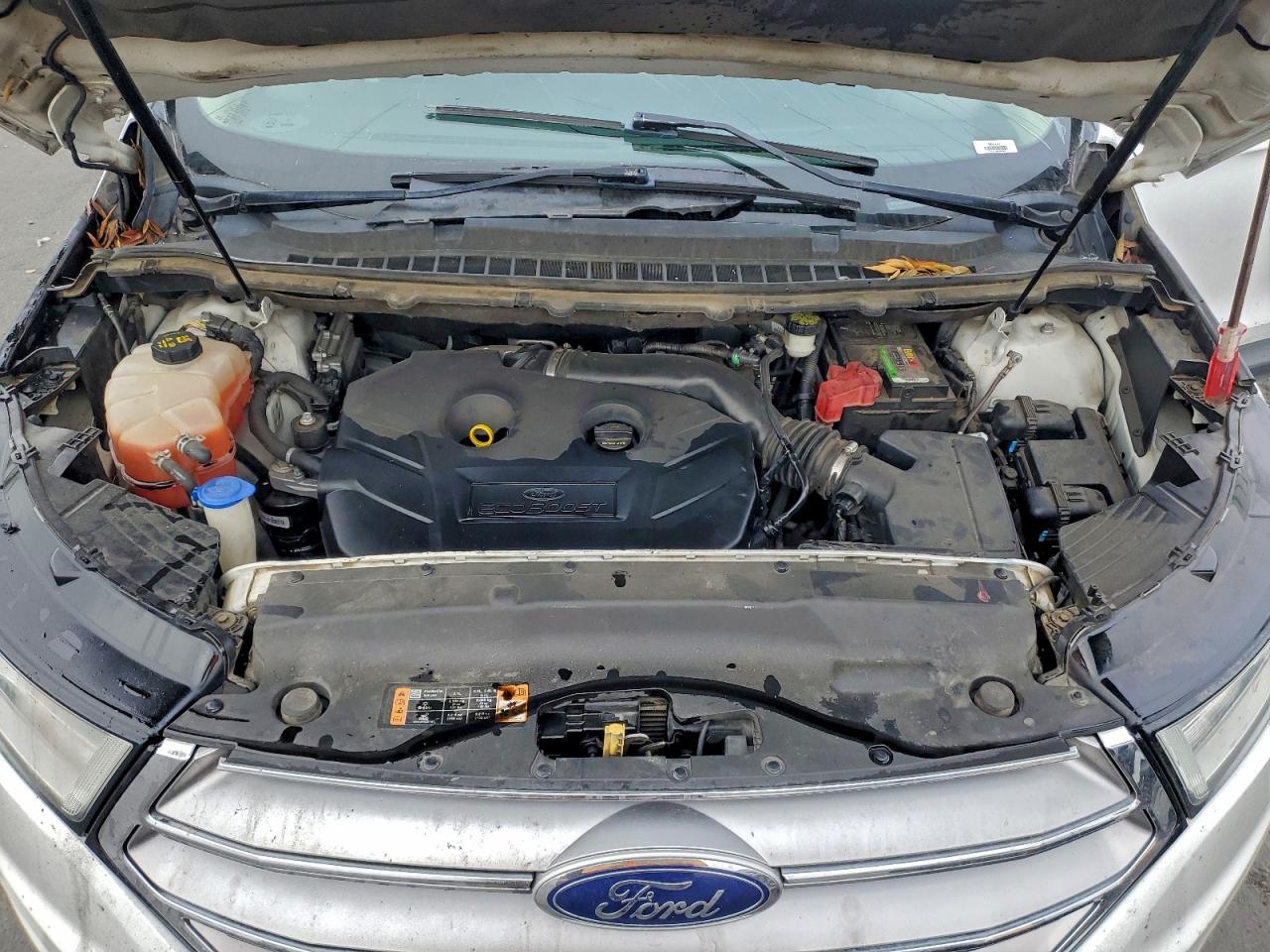 2015 FORD EDGE SE photo 23