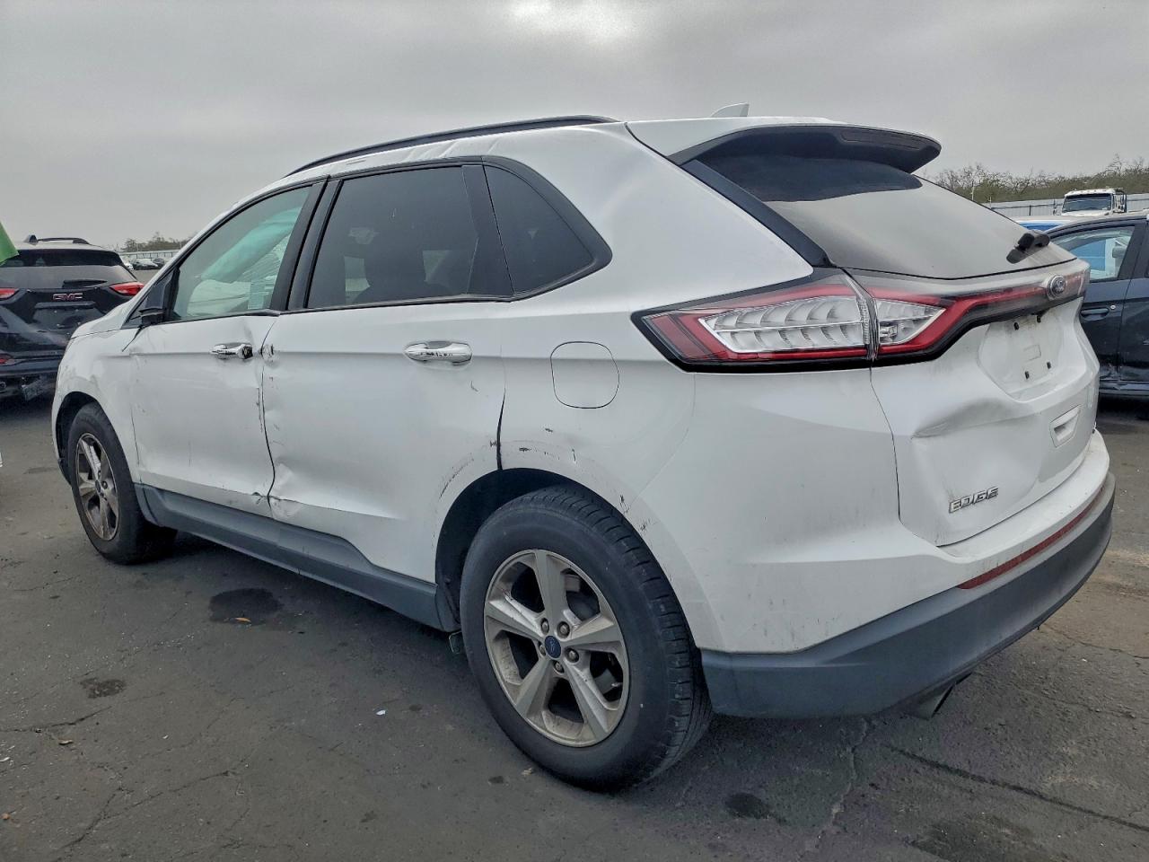 2015 FORD EDGE SE photo 3