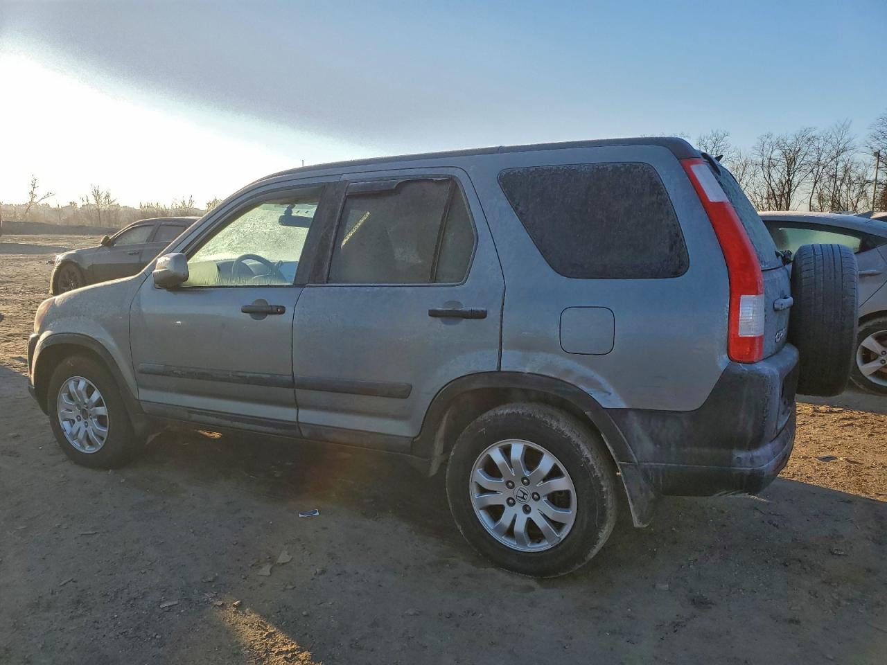 2005 HONDA CR-V EX photo 2