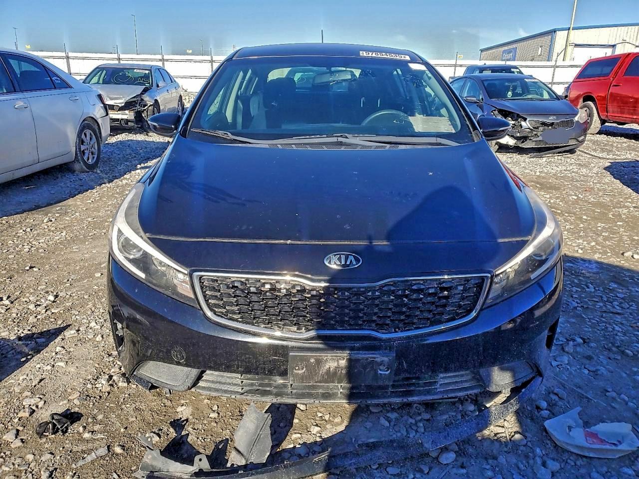 2017 KIA FORTE LX photo 5
