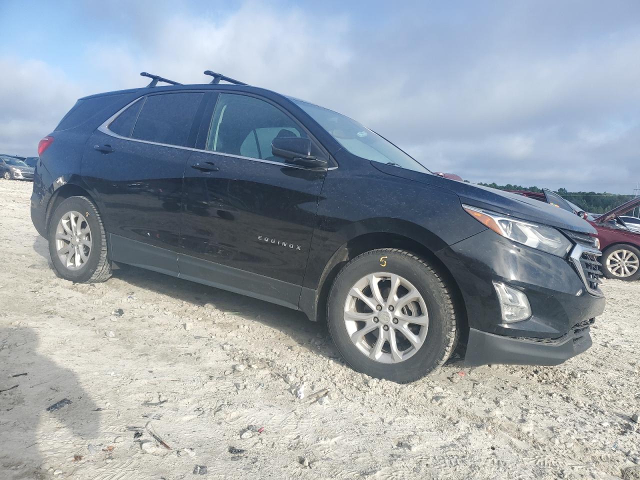 2019 CHEVROLET EQUINOX LT photo 4