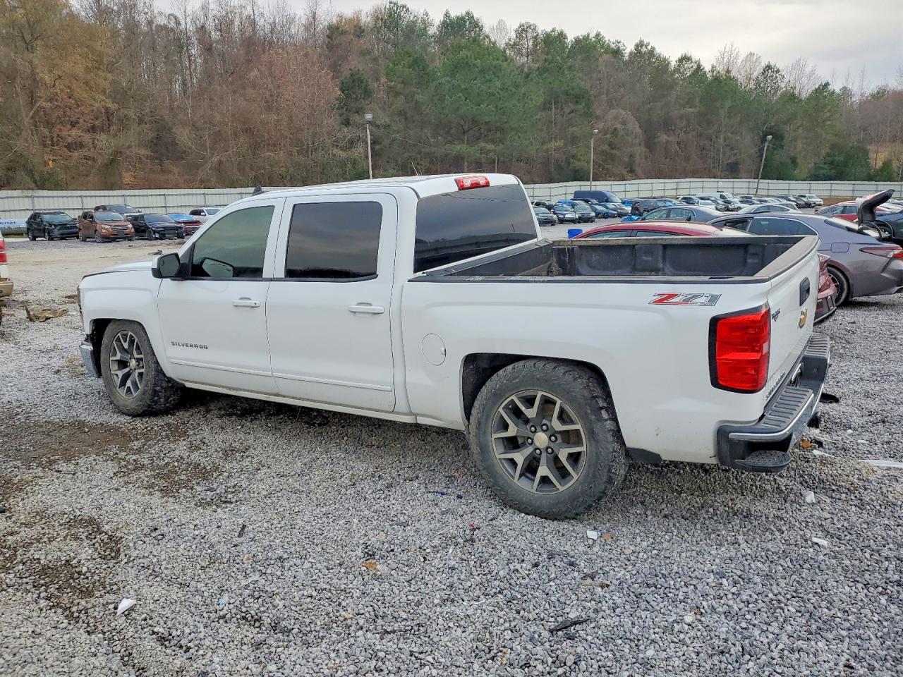2015 CHEVROLET SILVERADO K1500 LT photo 4