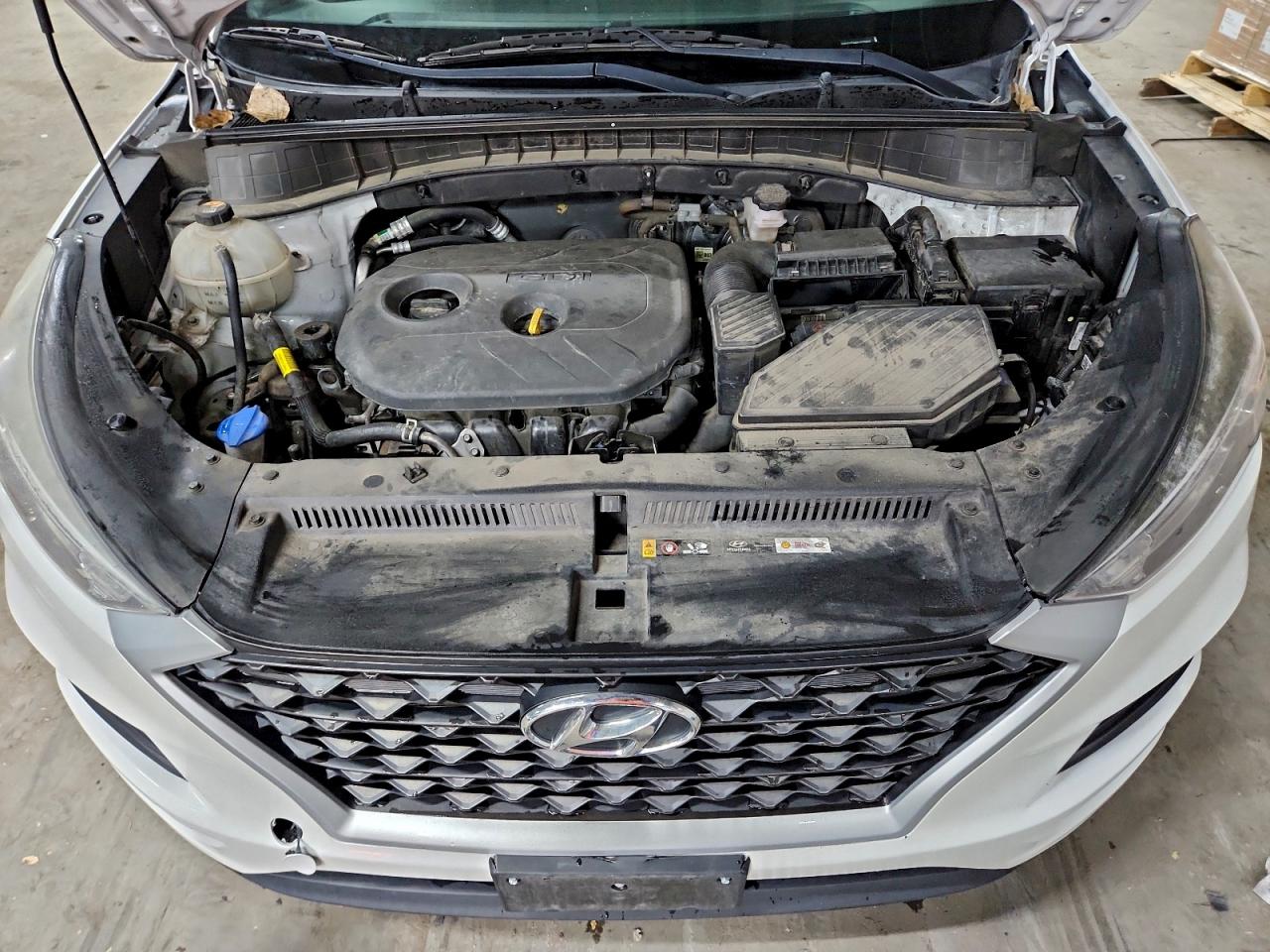 2020 HYUNDAI TUCSON SE photo 12