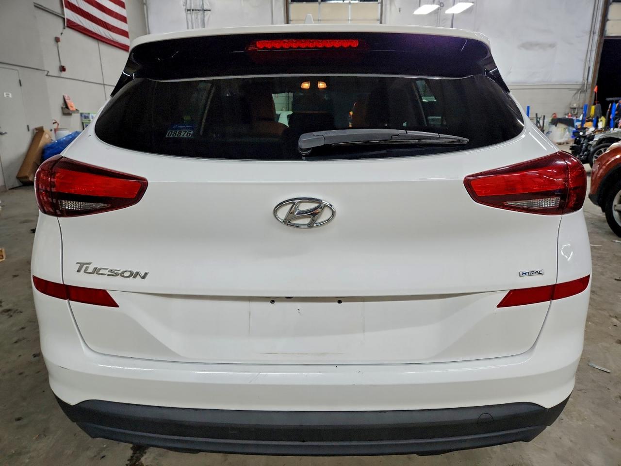 2020 HYUNDAI TUCSON SE photo 6