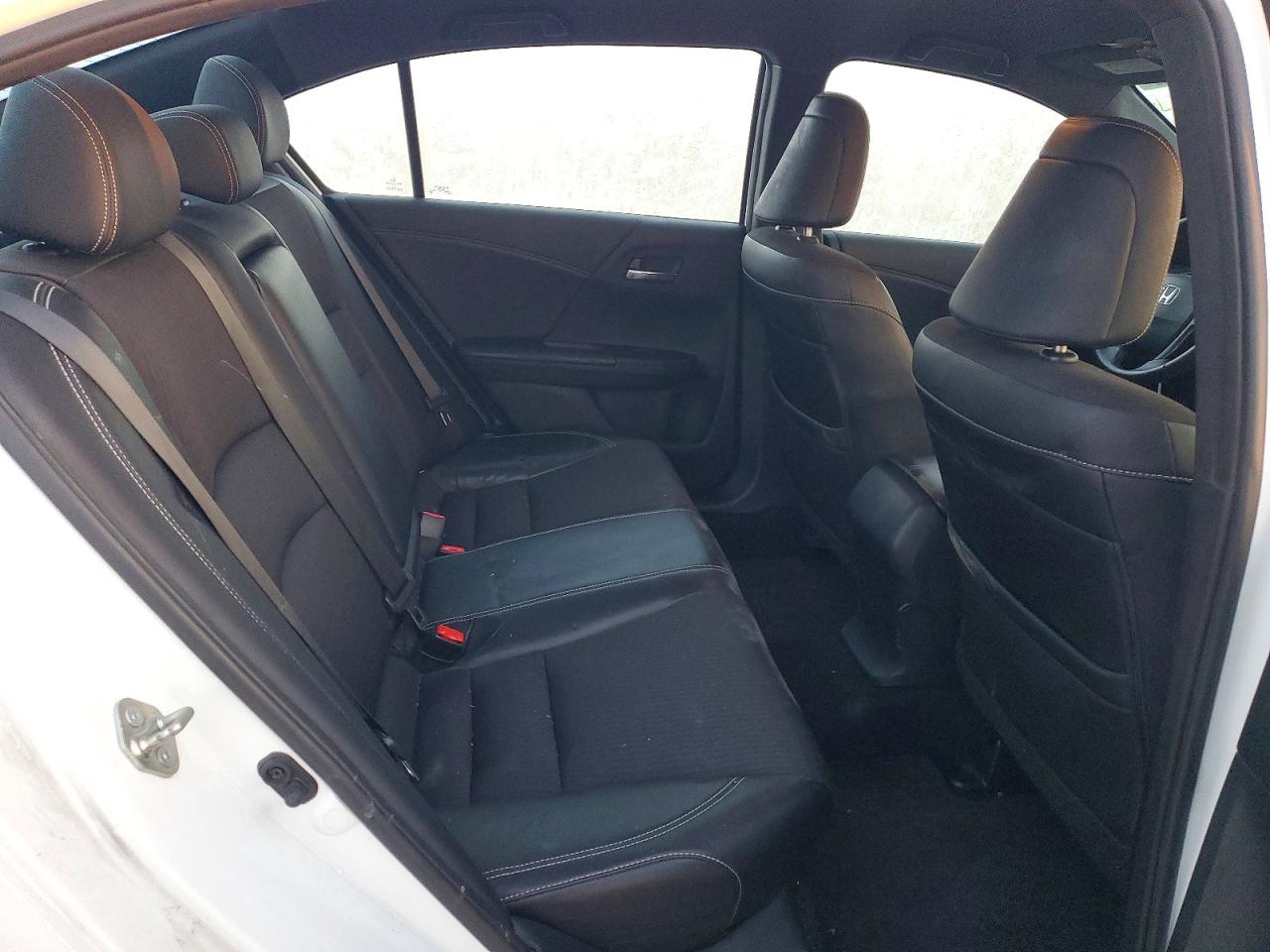 2016 HONDA ACCORD SPORT photo 10