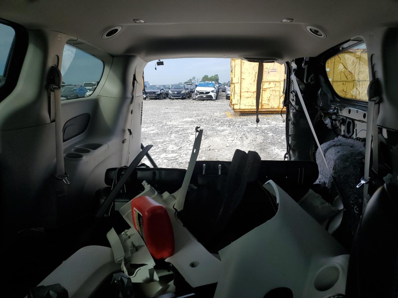 2023 CHRYSLER PACIFICA TOURING L photo 10