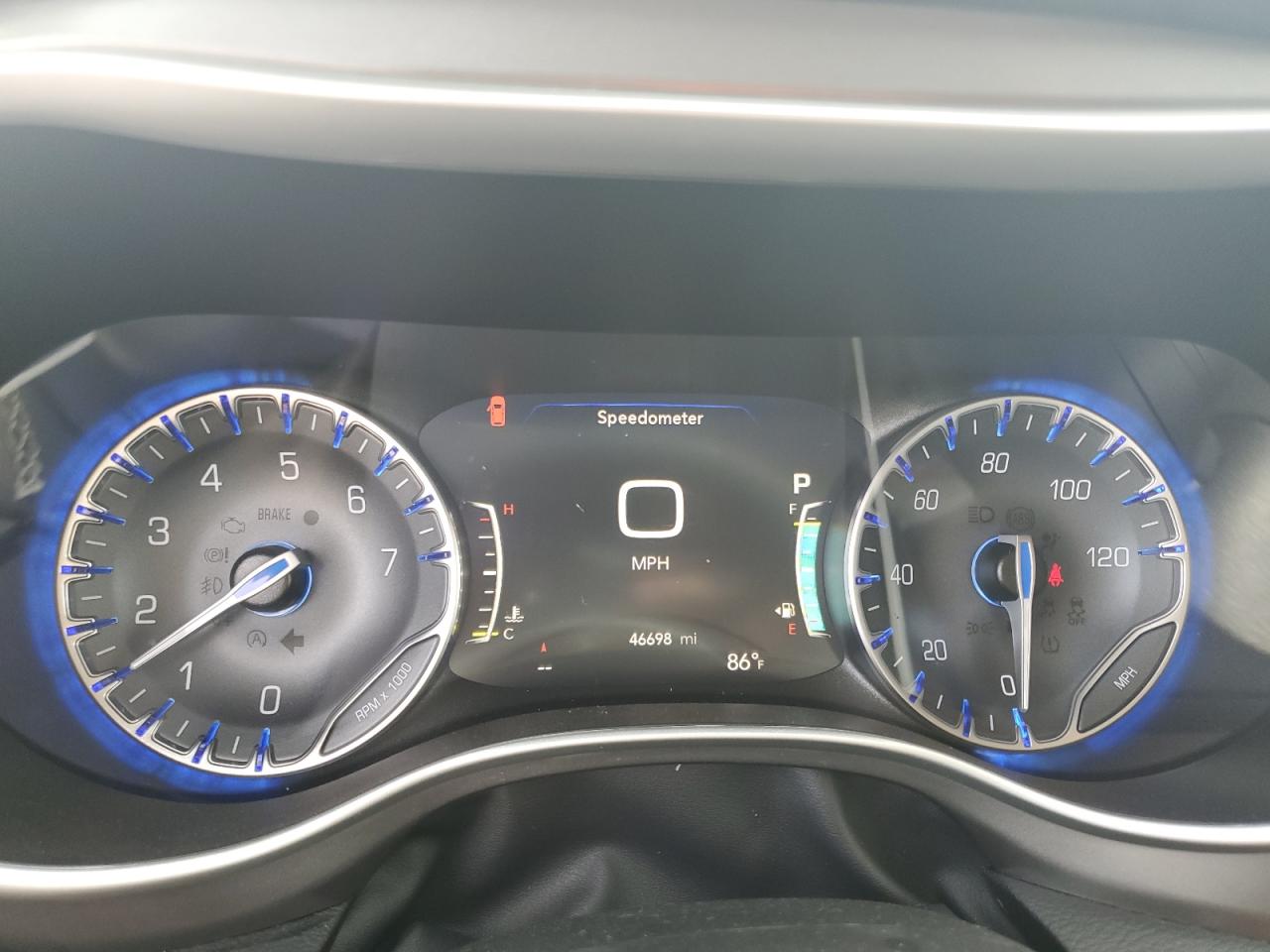 2023 CHRYSLER PACIFICA TOURING L photo 9